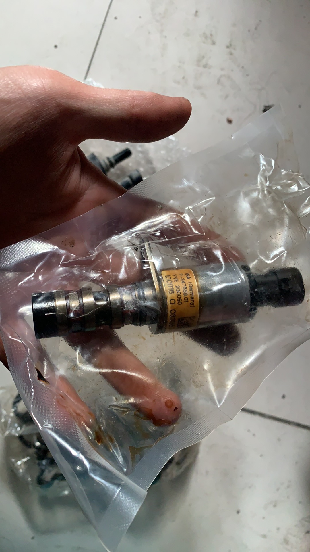 更换碳罐电磁阀&机油控制阀(非教程)