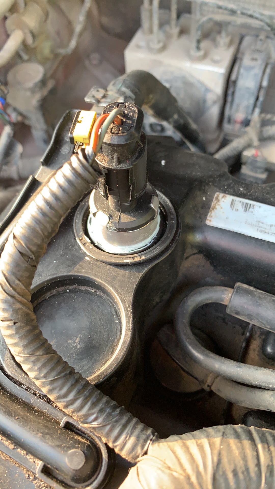 更换碳罐电磁阀&机油控制阀(非教程)